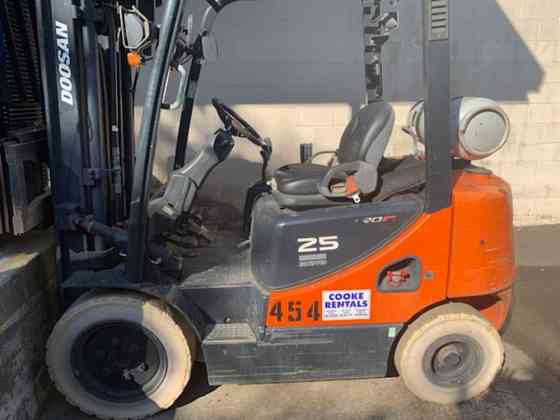 USED DOOSAN G25E3-SDF Forklift Denver