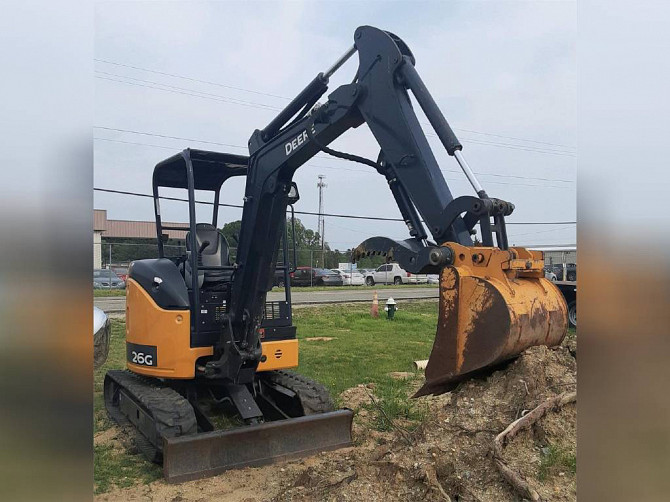 USED 2018 DEERE 26G Excavator Greensboro - photo 2