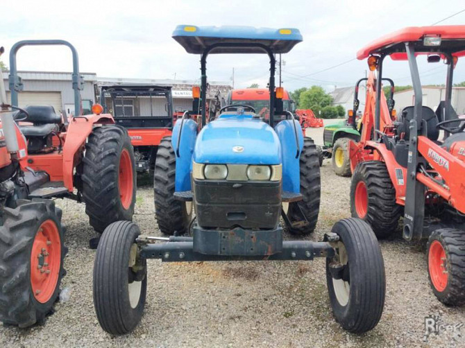 USED 2006 New Holland TT60 Tractor Portsmouth, Ohio - photo 4