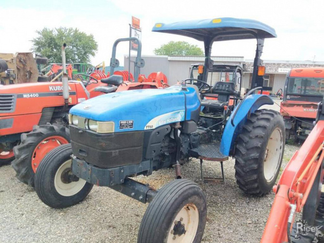 USED 2006 New Holland TT60 Tractor Portsmouth, Ohio - photo 3