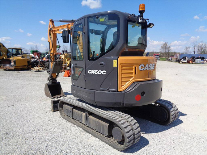 USED 2018 CASE CX60C Excavator Ansonia - photo 1