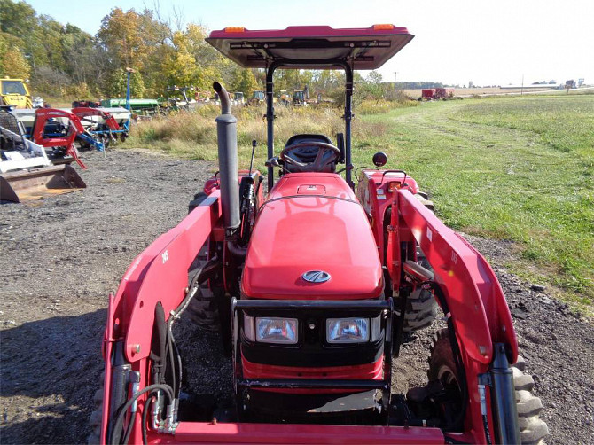 USED 2015 MAHINDRA 5545 Tractor Ansonia - photo 3