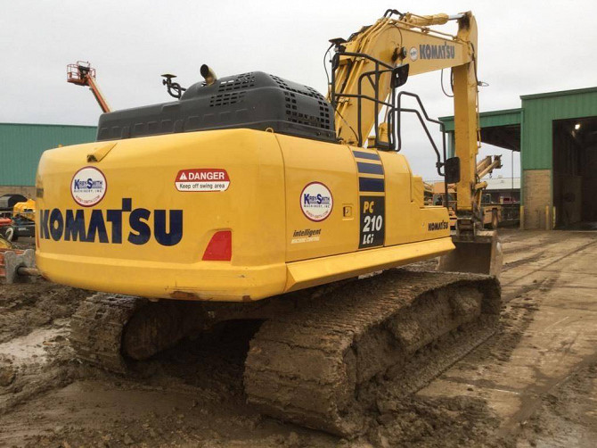 USED 2018 KOMATSU PC210 LCi-11 Excavator Oklahoma City - photo 3