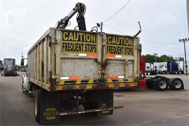 USED 2007 FREIGHTLINER BUSINESS CLASS M2 106 Grapple Truck Dyersburg - photo 4