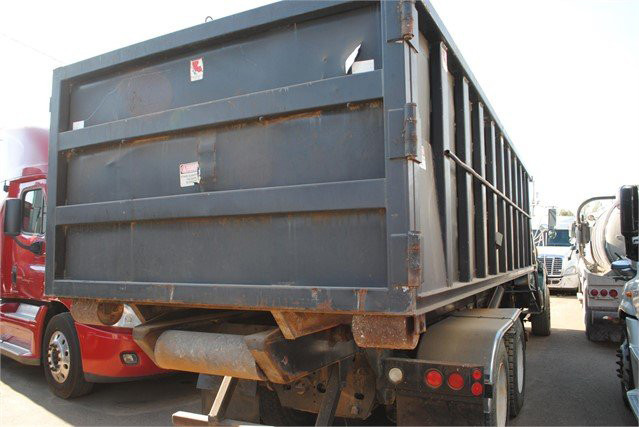 USED 2006 STERLING LT9500 Grapple Truck Dyersburg - photo 4