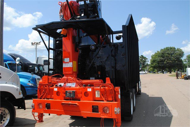 USED 2004 STERLING LT8500 Grapple Truck Dyersburg - photo 4