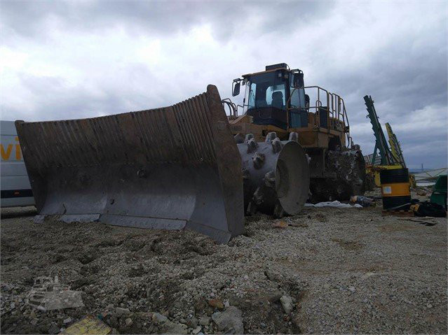USED 2005 CAT 836H Landfill Compactor Austin, Texas - photo 1