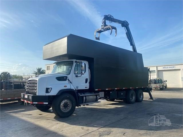 USED 2014 FREIGHTLINER 114SD Grapple Truck Lake Worth - photo 1