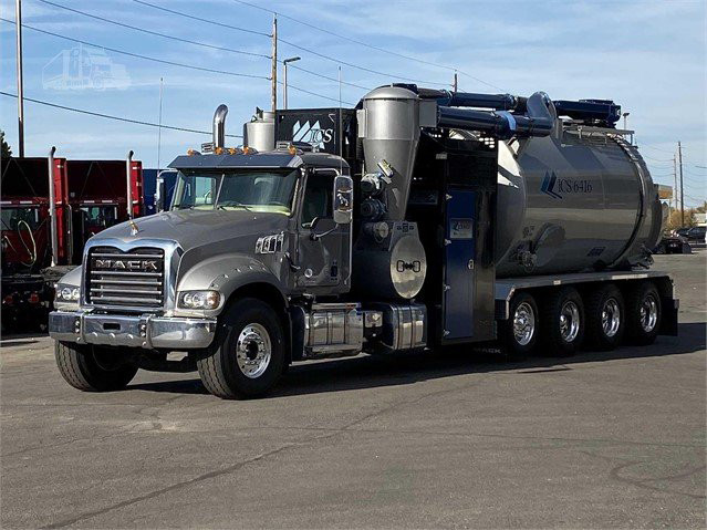 USED 2019 MACK GRANITE 86FR Vacuum Truck Fort Worth - photo 3