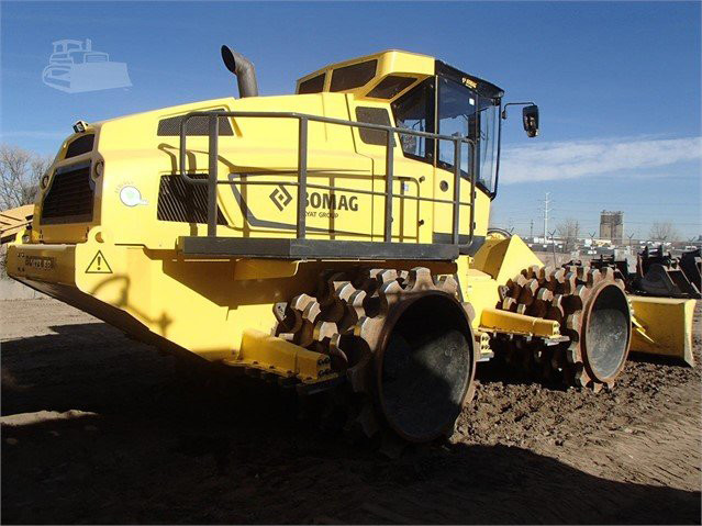 USED 2016 BOMAG BC473EB-4 Compactor Denver - photo 2