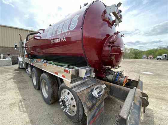 USED 2013 PETERBILT 388 Vacuum Truck Pittsburgh