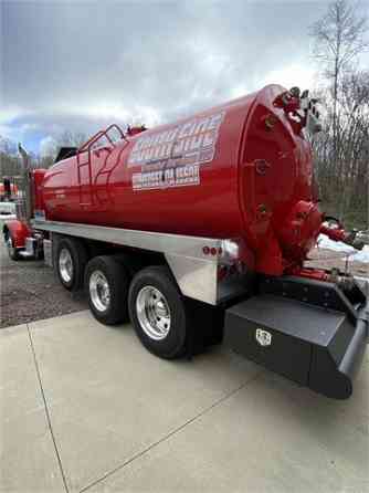 USED 2012 PETERBILT 388 Vacuum Truck Pittsburgh