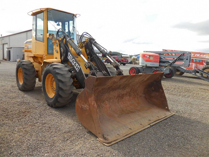USED 1998 DEERE TC44H Wheel Loader Central Point - photo 1