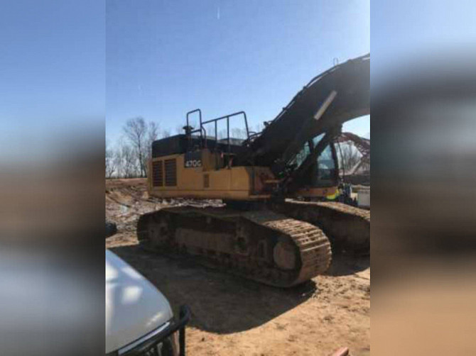 USED 2018 John Deere 470GLC Excavator Bristol, Pennsylvania - photo 1