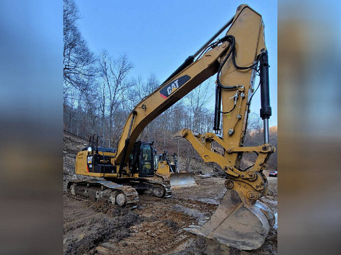 USED 2014 Caterpillar 329EL Excavator Bristol, Pennsylvania - photo 2
