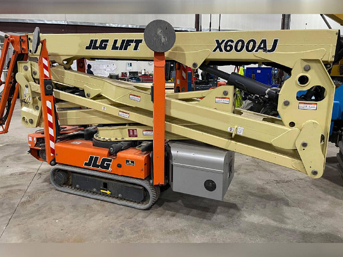 USED 2018 JLG X600AJ Lift Bristol, Pennsylvania - photo 2