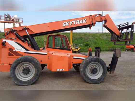 USED 2014 Skytrak 10054 Telehandler Bristol, Pennsylvania