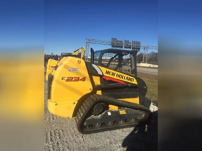 USED 2019 New Holland C234 Track Loader Chattanooga - photo 1