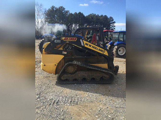 USED 2017 New Holland C238 Track Loader Chattanooga - photo 4
