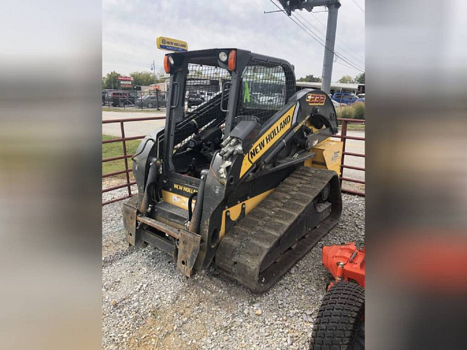 USED 2015 New Holland C232 Track Loader Chattanooga - photo 1