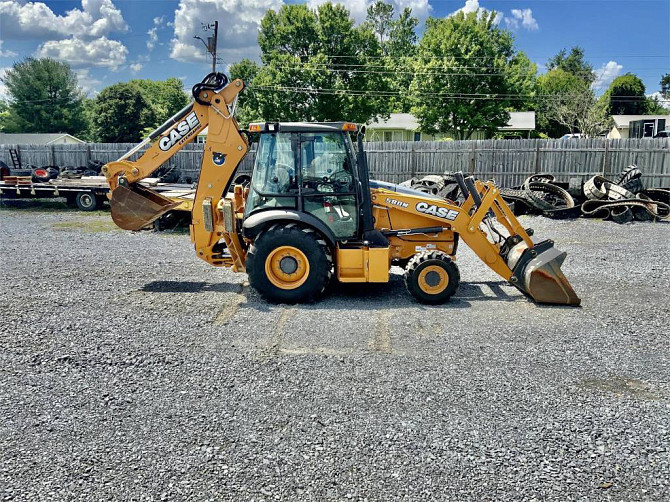 USED 2017 CASE 580N Loader Backhoe Johnson City, Tennessee - photo 4
