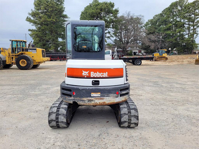 USED 2018 BOBCAT E55 Excavator Jackson, Tennessee - photo 4