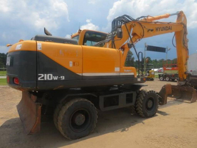 USED 2014 HYUNDAI ROBEX 210W-9 Excavator Livingston - photo 4