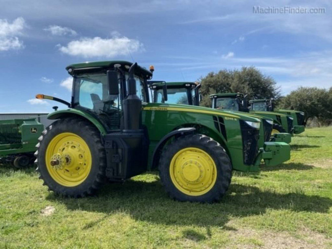 USED 2019 8245R JOHN DEERE FARM TRACTOR Waco - photo 3